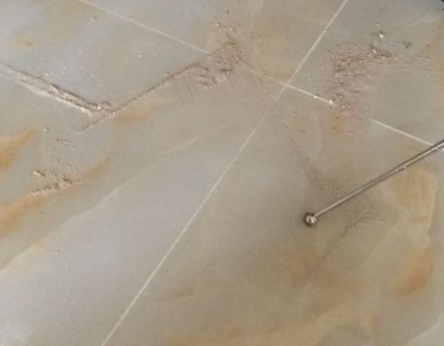 良庆瓷砖空鼓维修公司分享粘合剂选择不当在瓷砖铺贴过程中可能导致以下问题