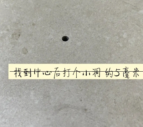 良庆瓷砖空鼓维修公司专业解答在瓷砖铺贴过程中，如果砂料搅拌不均匀，将会带来以下问题